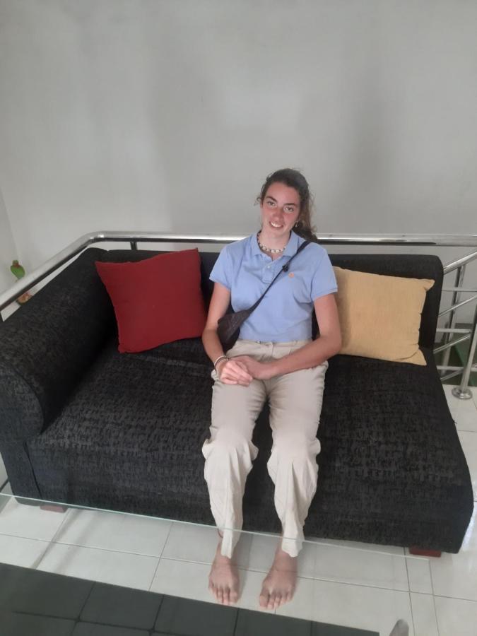 Hellen Homestay Negombo Exteriör bild